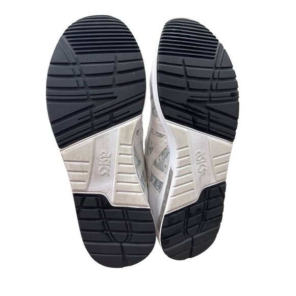 Asics Gel-saga White & Gray Running Shoes Size 11 SKU 7383 - Picture 7 of 12